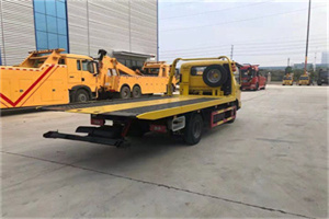 牙克石非事故拖车